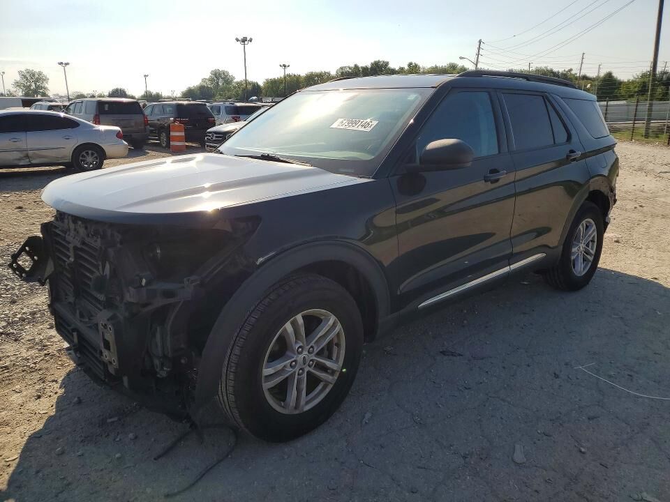 2021 FORD Explorer