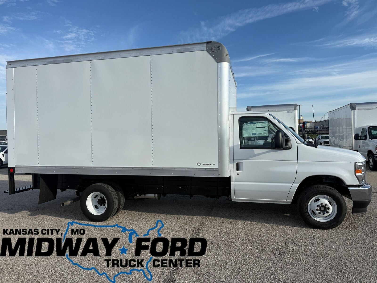 2027 FORD E-350