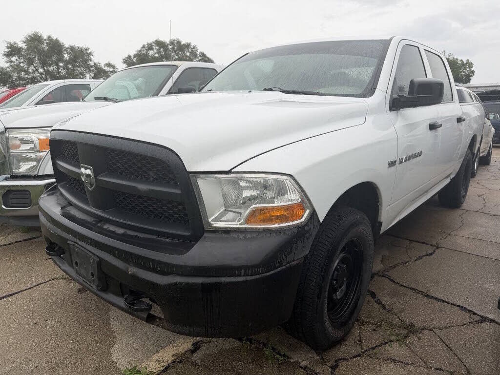 2012 DODGE Ram