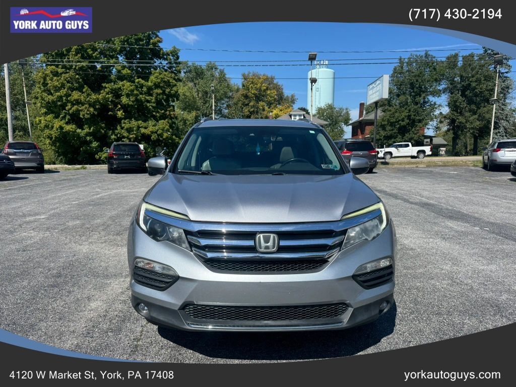 2017 HONDA Pilot
