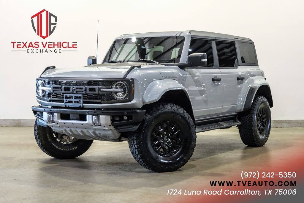 2024 FORD Bronco