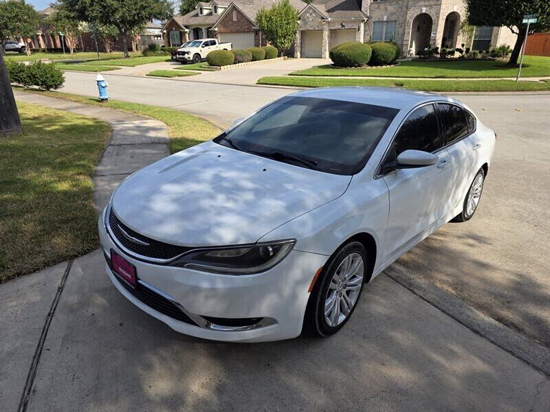 2015 CHRYSLER 200
