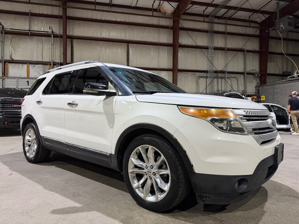 2011 FORD Explorer