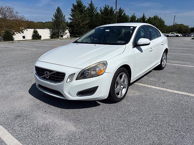 2012 VOLVO S60