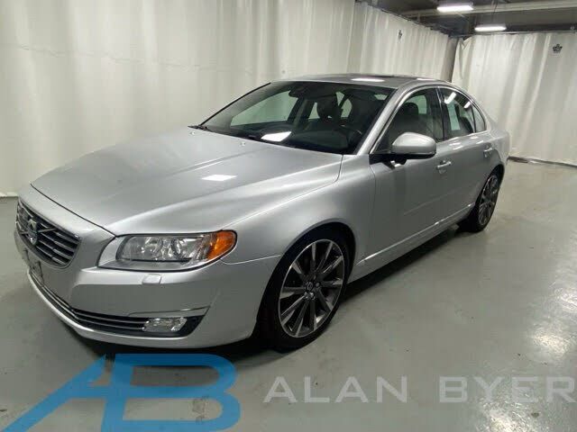 2016 VOLVO S80