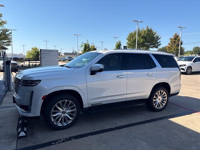 2021 CADILLAC Escalade
