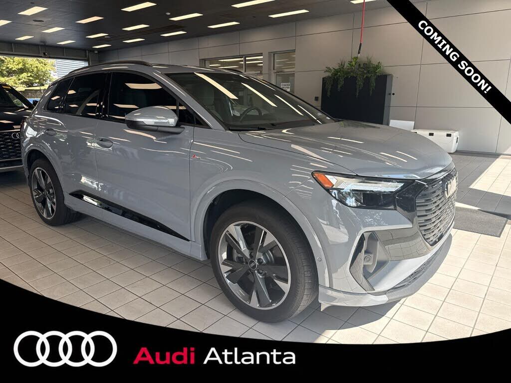 2024 AUDI Q4