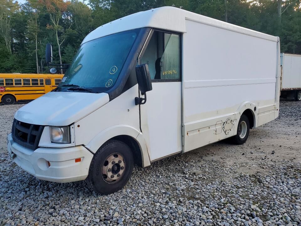 2013 ISUZU NPR/NPR-HD