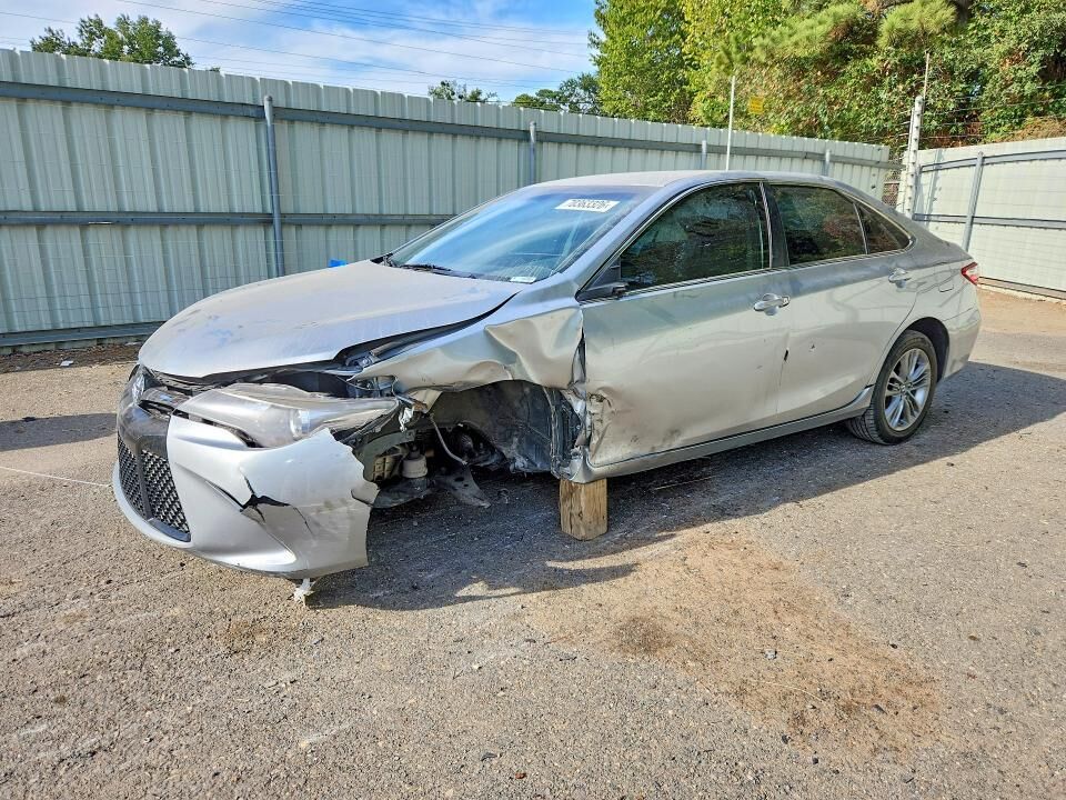 2017 TOYOTA Camry