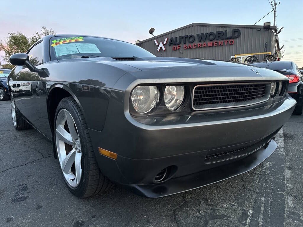 2010 DODGE Challenger