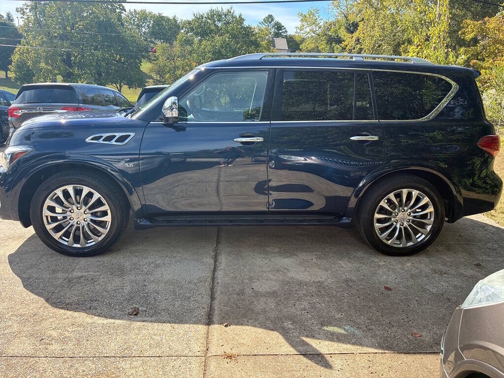2017 INFINITI QX80