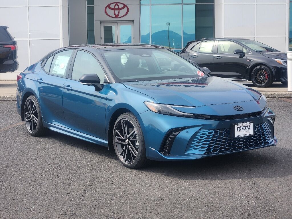 2026 TOYOTA Camry