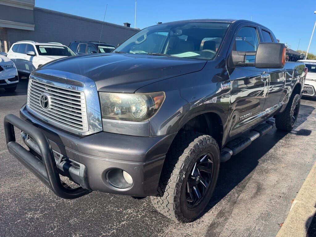 2012 TOYOTA Tundra