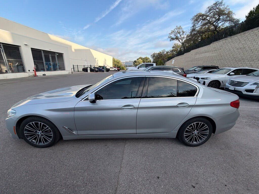 2019 BMW 530i
