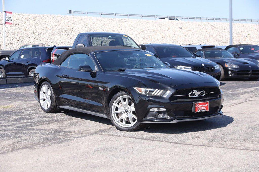 2015 FORD Mustang