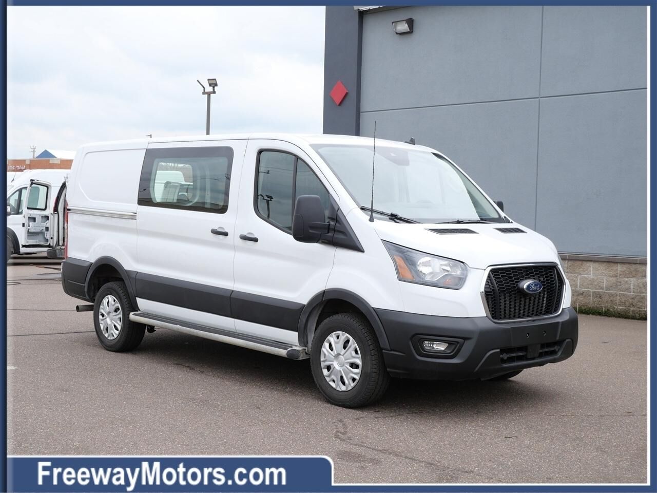 2025 FORD Transit
