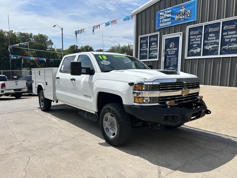 2018 CHEVROLET Silverado