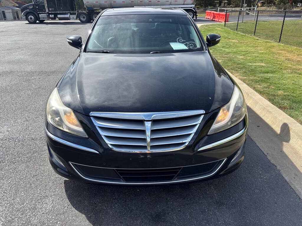 2012 HYUNDAI Genesis