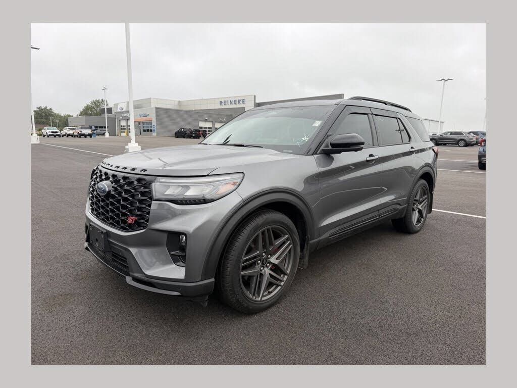 2025 FORD Explorer