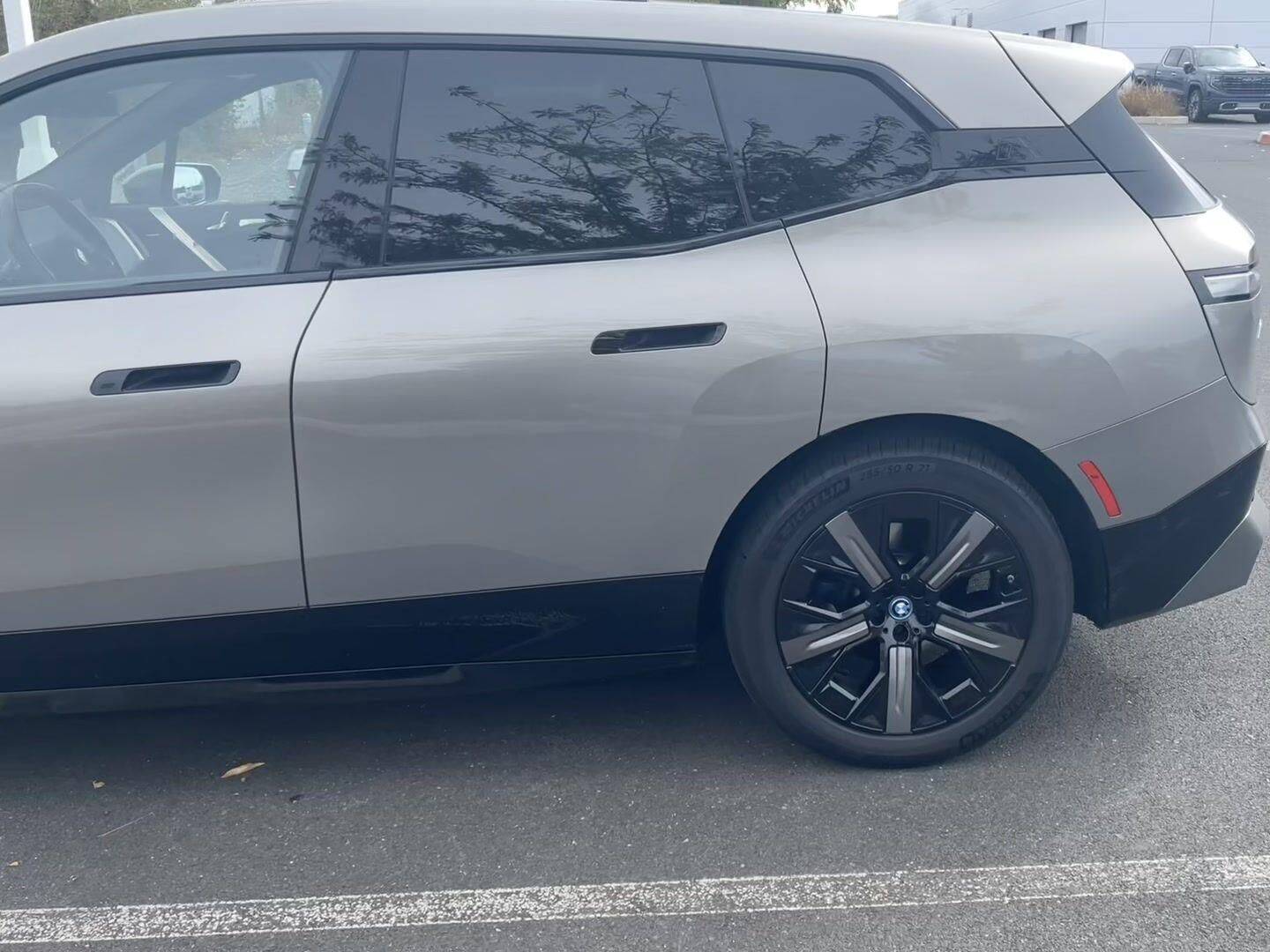 2024 BMW iX