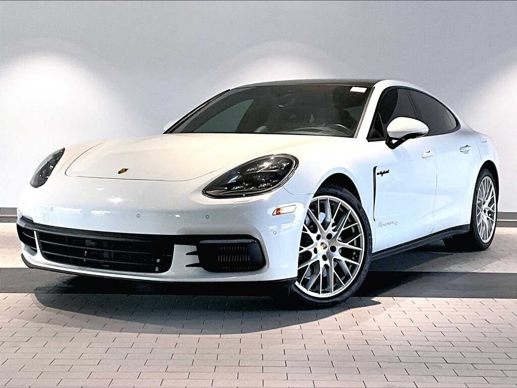 2020 PORSCHE Panamera