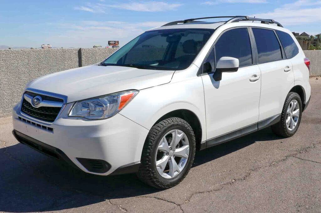 2015 SUBARU Forester