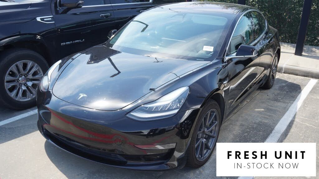 2018 TESLA Model 3