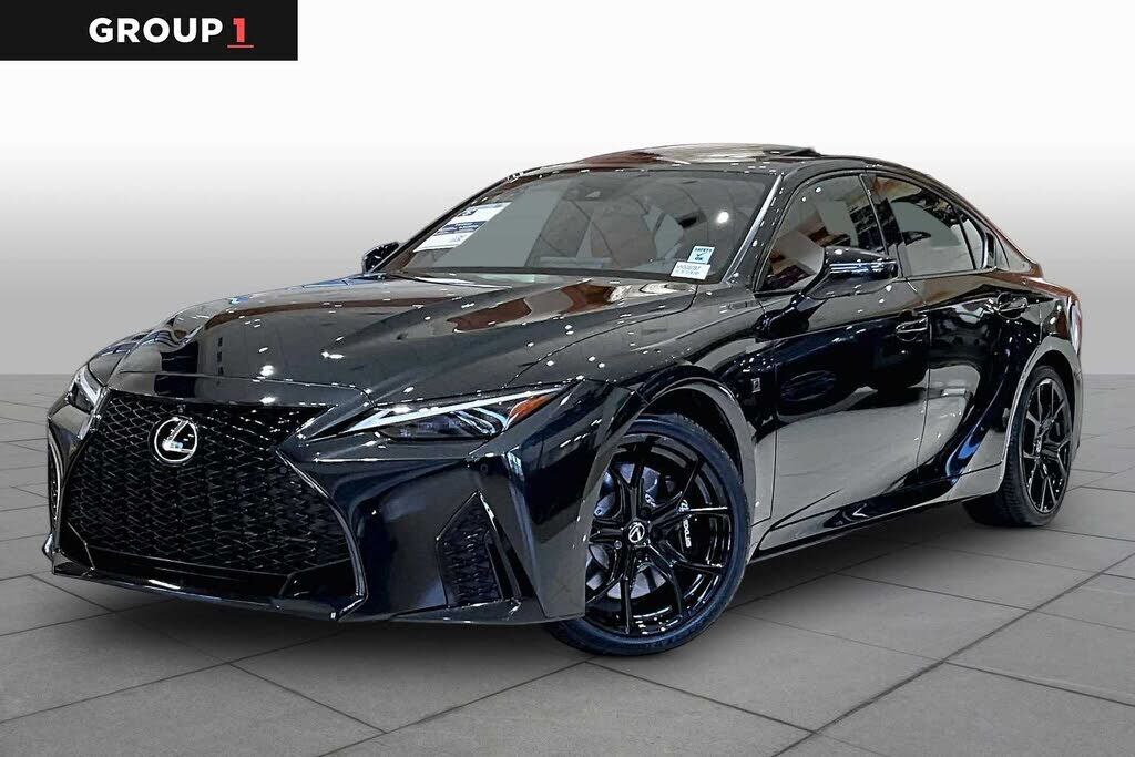 2025 LEXUS IS