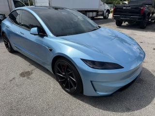 2024 TESLA Model 3