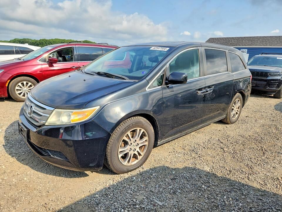 2011 HONDA Odyssey