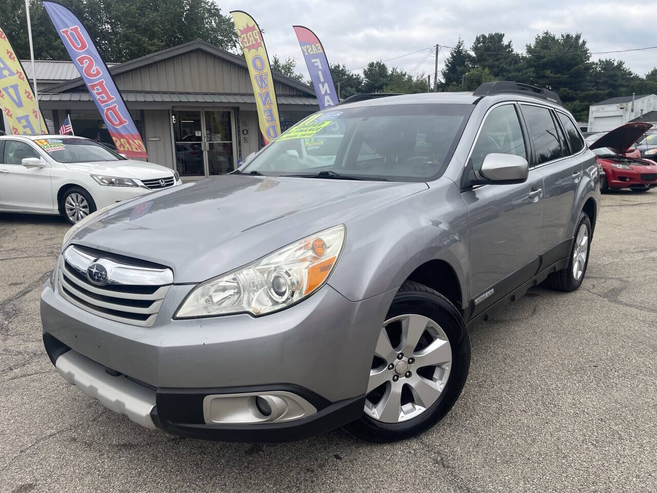 2011 SUBARU Outback
