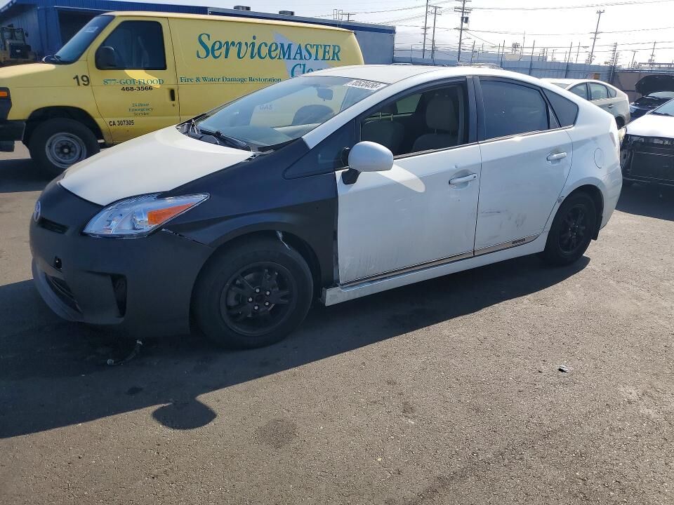 2014 TOYOTA PRIUS