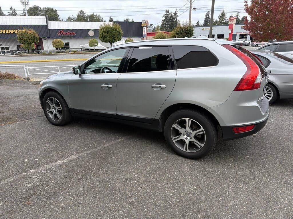 2012 VOLVO XC60