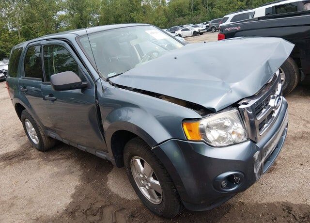 2012 FORD Escape