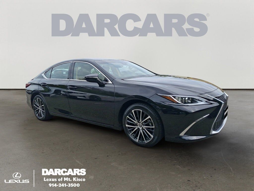 2024 LEXUS ES