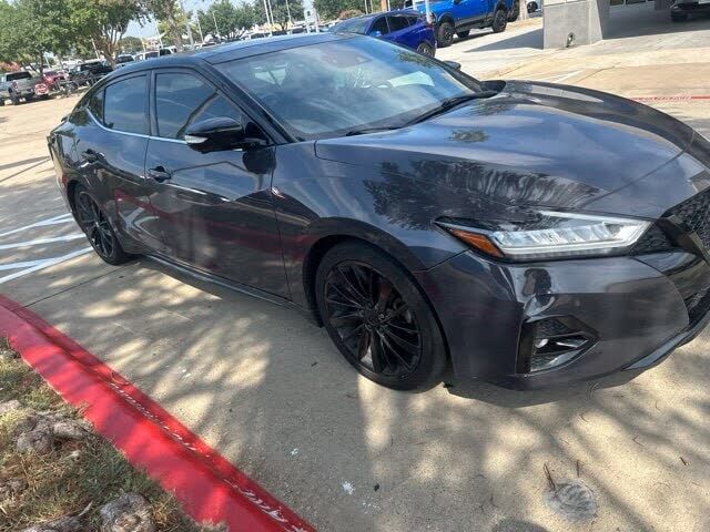 2021 NISSAN Maxima