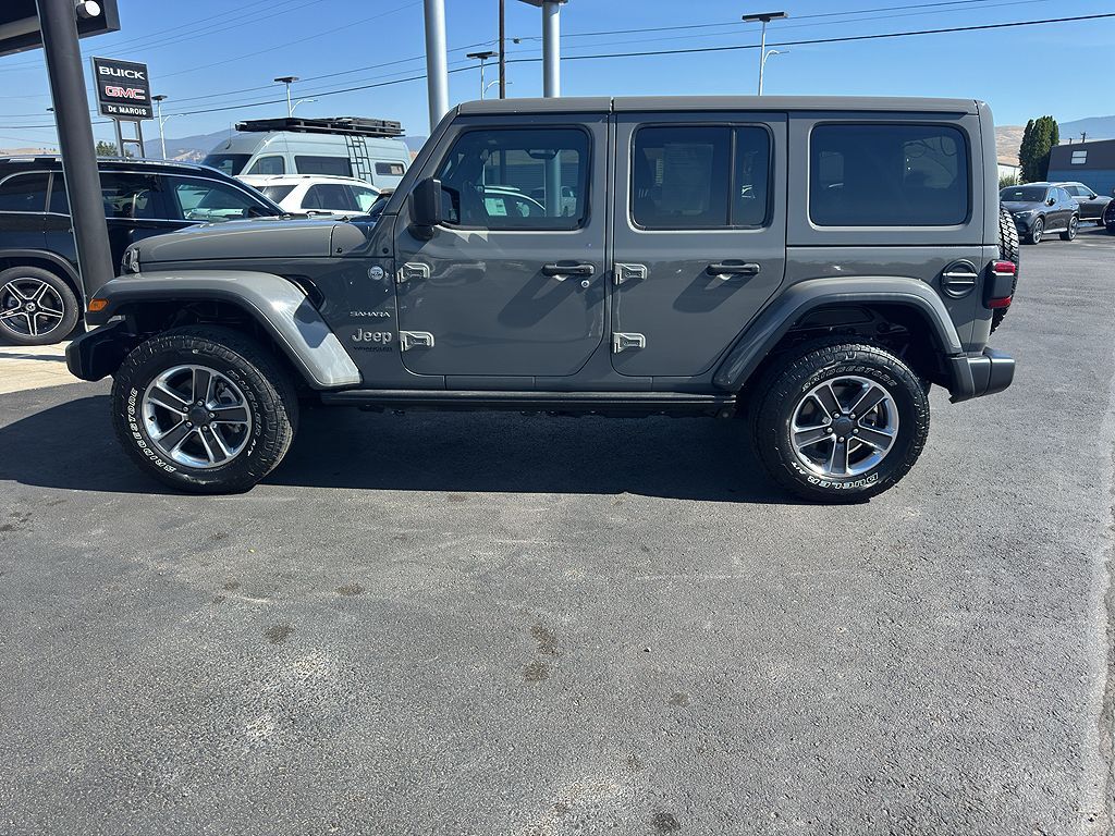 2021 JEEP Wrangler