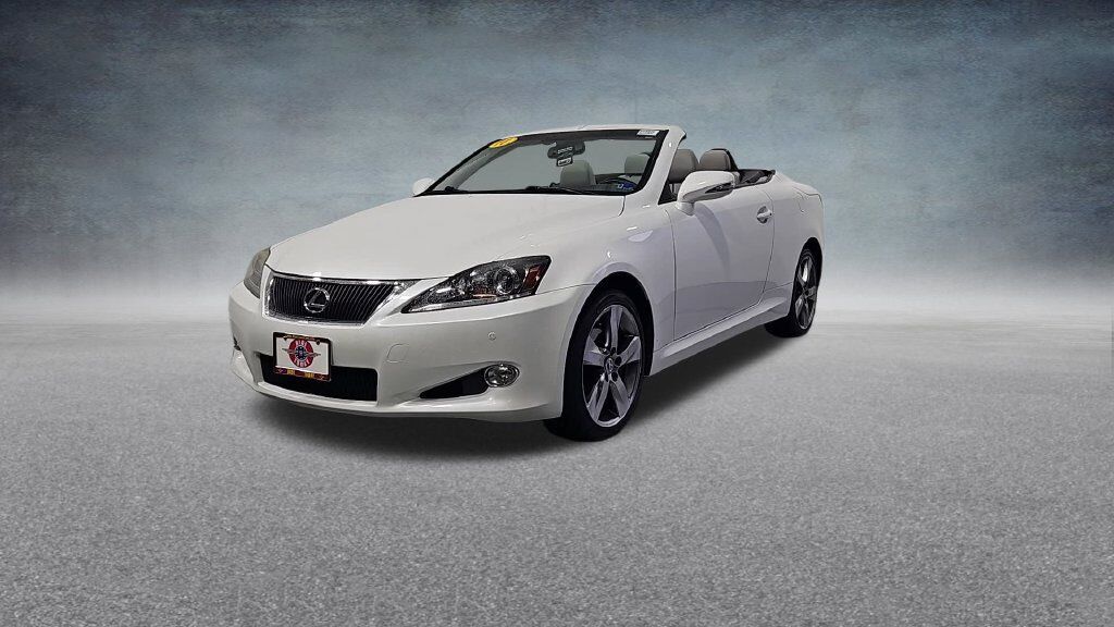 2011 LEXUS IS