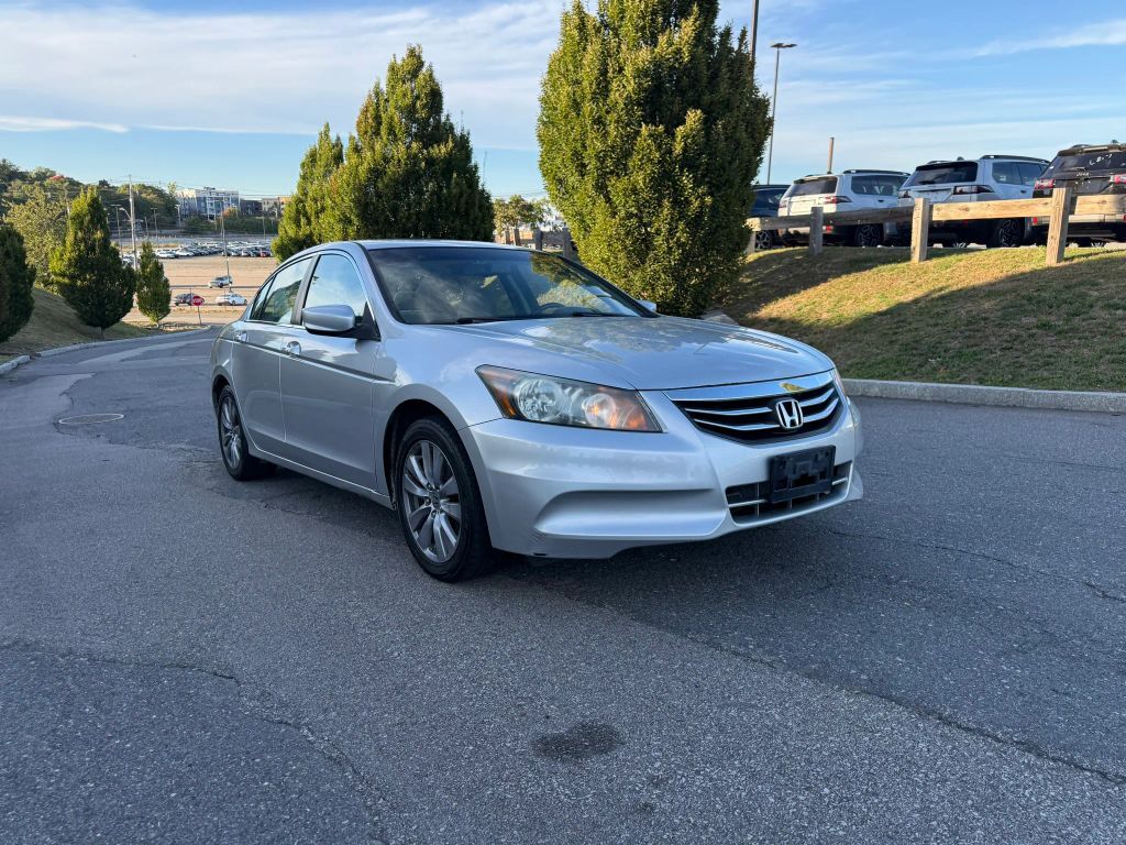 2011 HONDA Accord