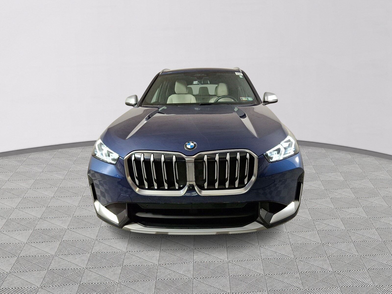 2023 BMW X1