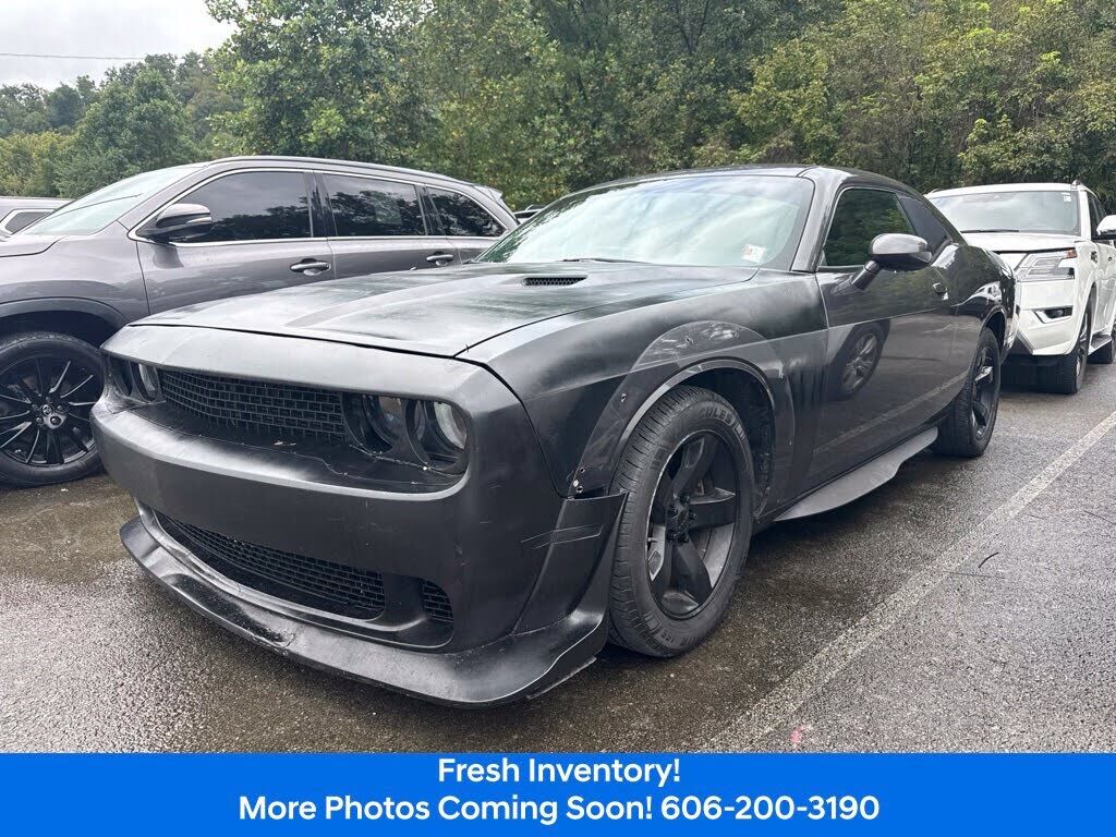 2014 DODGE Challenger