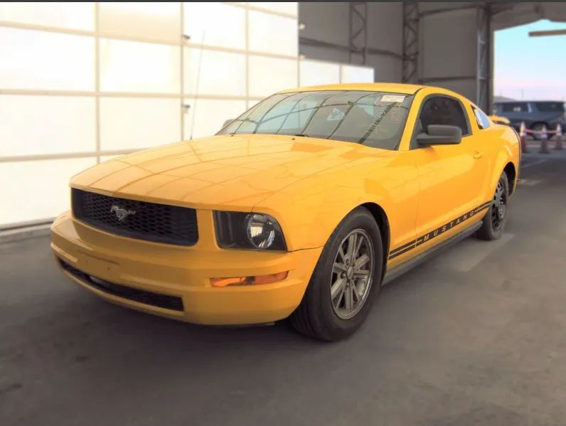 2005 FORD Mustang