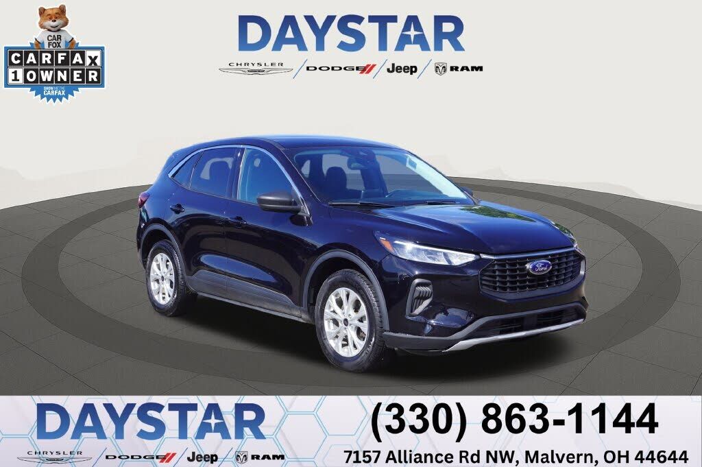 2024 FORD Escape