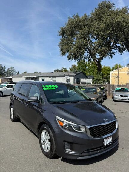 2015 KIA Sedona