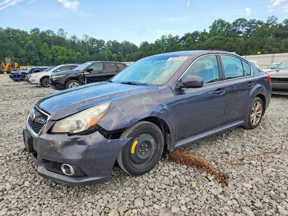 2014 SUBARU Legacy