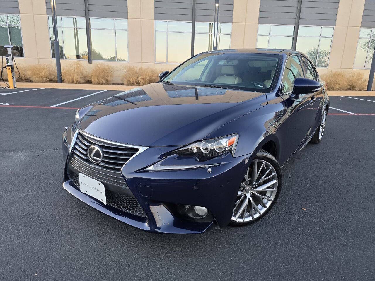2014 LEXUS IS
