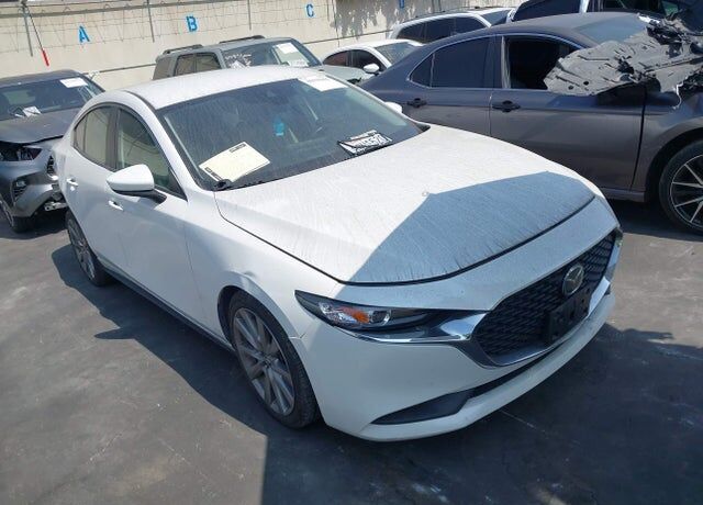 2020 MAZDA Mazda3