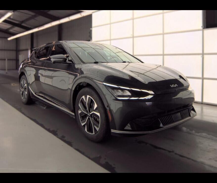 2024 KIA EV6