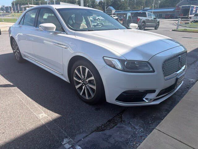 2017 LINCOLN Continental