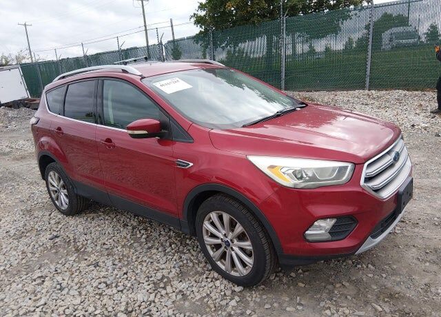 2017 FORD Escape